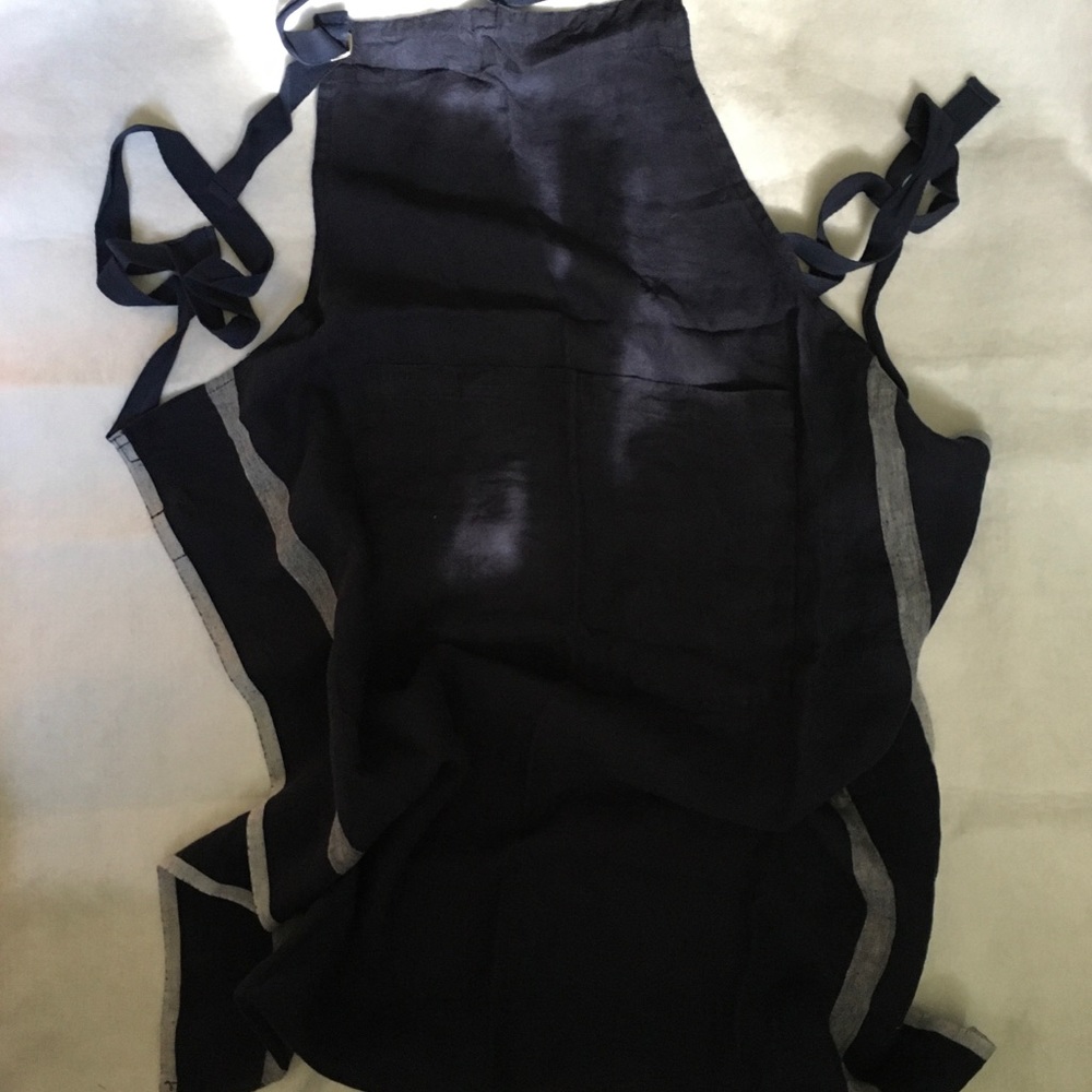 New Caravan Vintage Linen Blue Apron